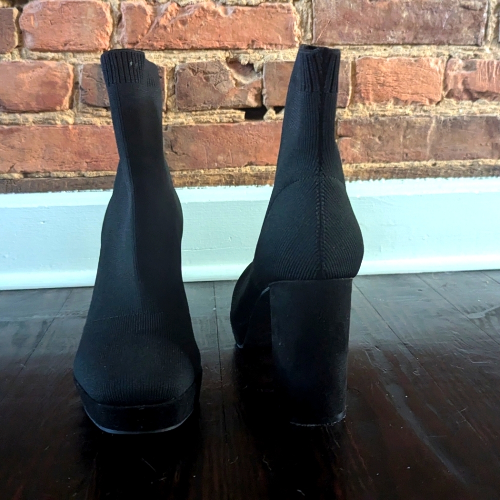 Black Ankle boots MIA brand